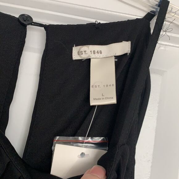 C Est 1946 Secrets Escape Ideal Black Sleeveless Romper Jumpsuit Sz L NWT - Picture 4 of 8